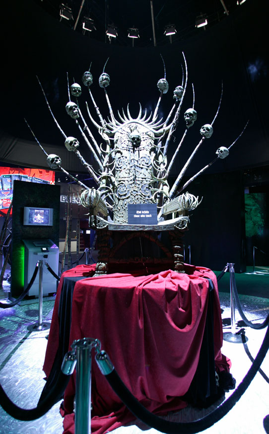 Ice throne sculpture