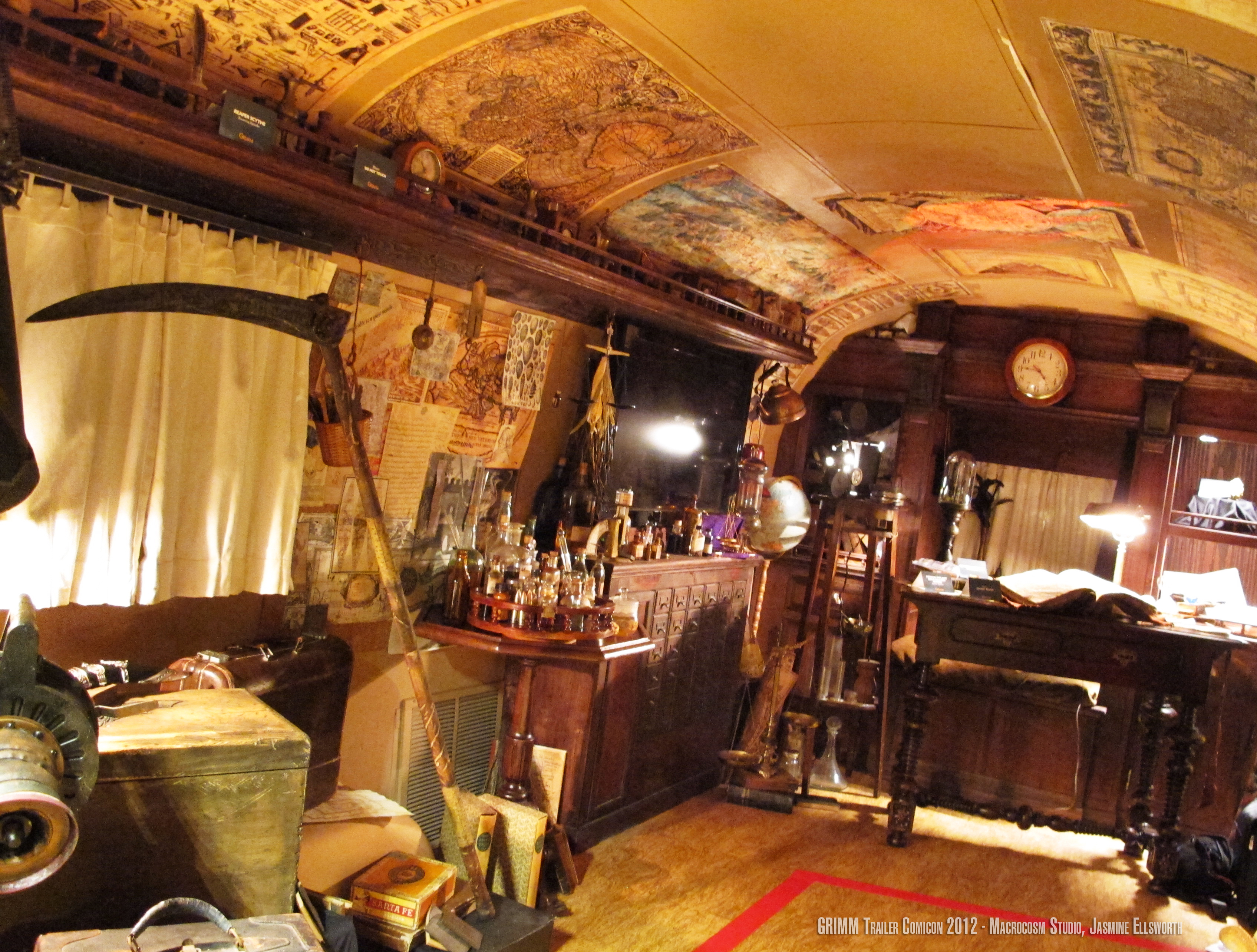 Interior bar tavern