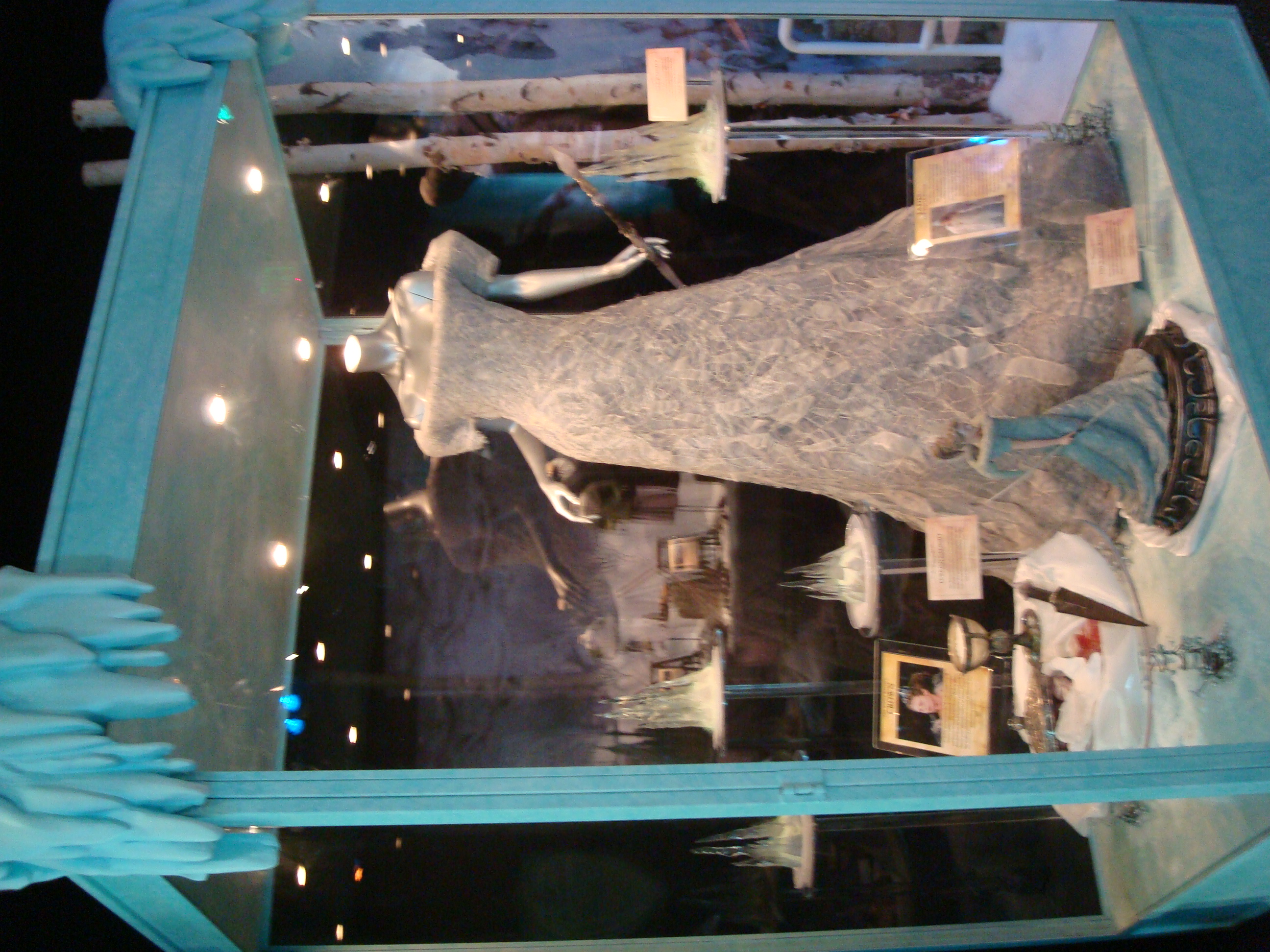 Ice crowns treasure display